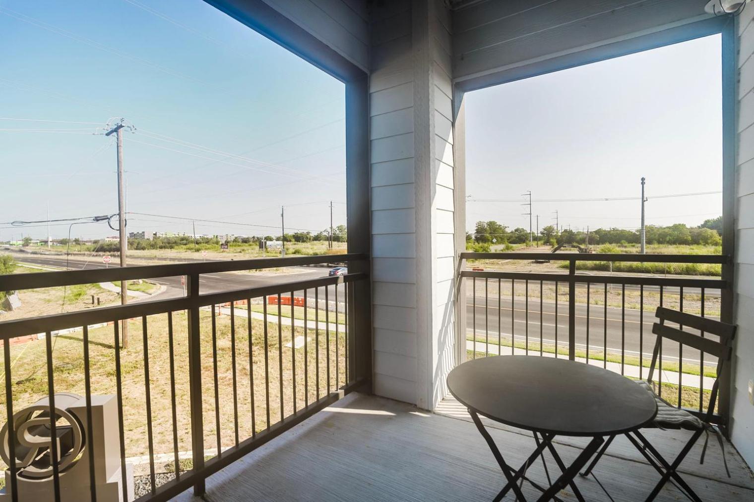 Blueground Lost Plains Pool Pet Area Wd Atx-271 Austin Bagian luar foto